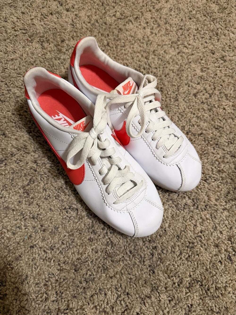 Nike Classic Cortez Leather Women's Shoes White Magic Ember